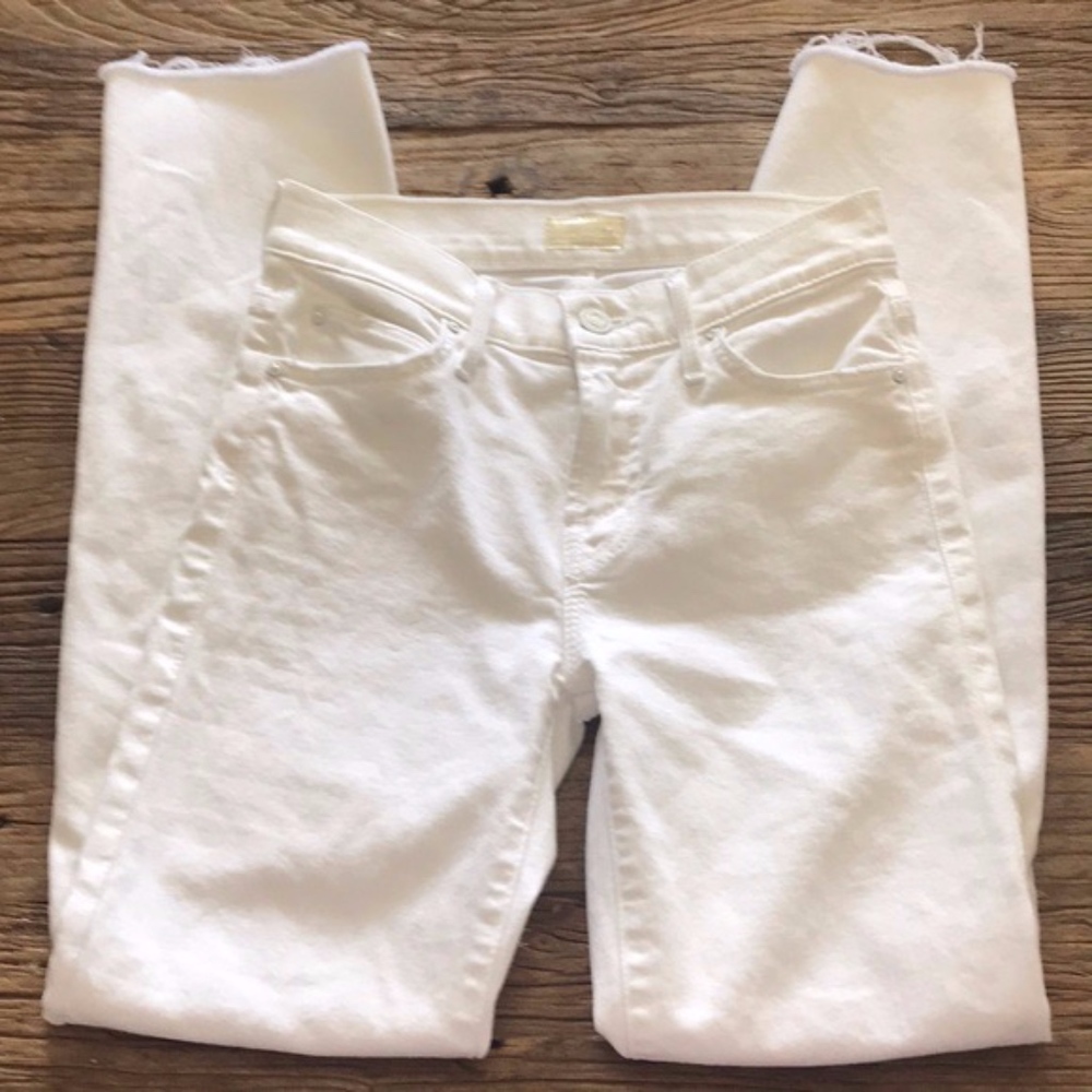 Mother Denim Snippet Ankle Fray 24